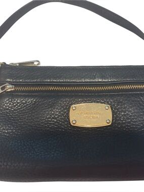 Michael Kors Black Bedford Pebbled Leather Large Clutch Wristlet 8”x5”